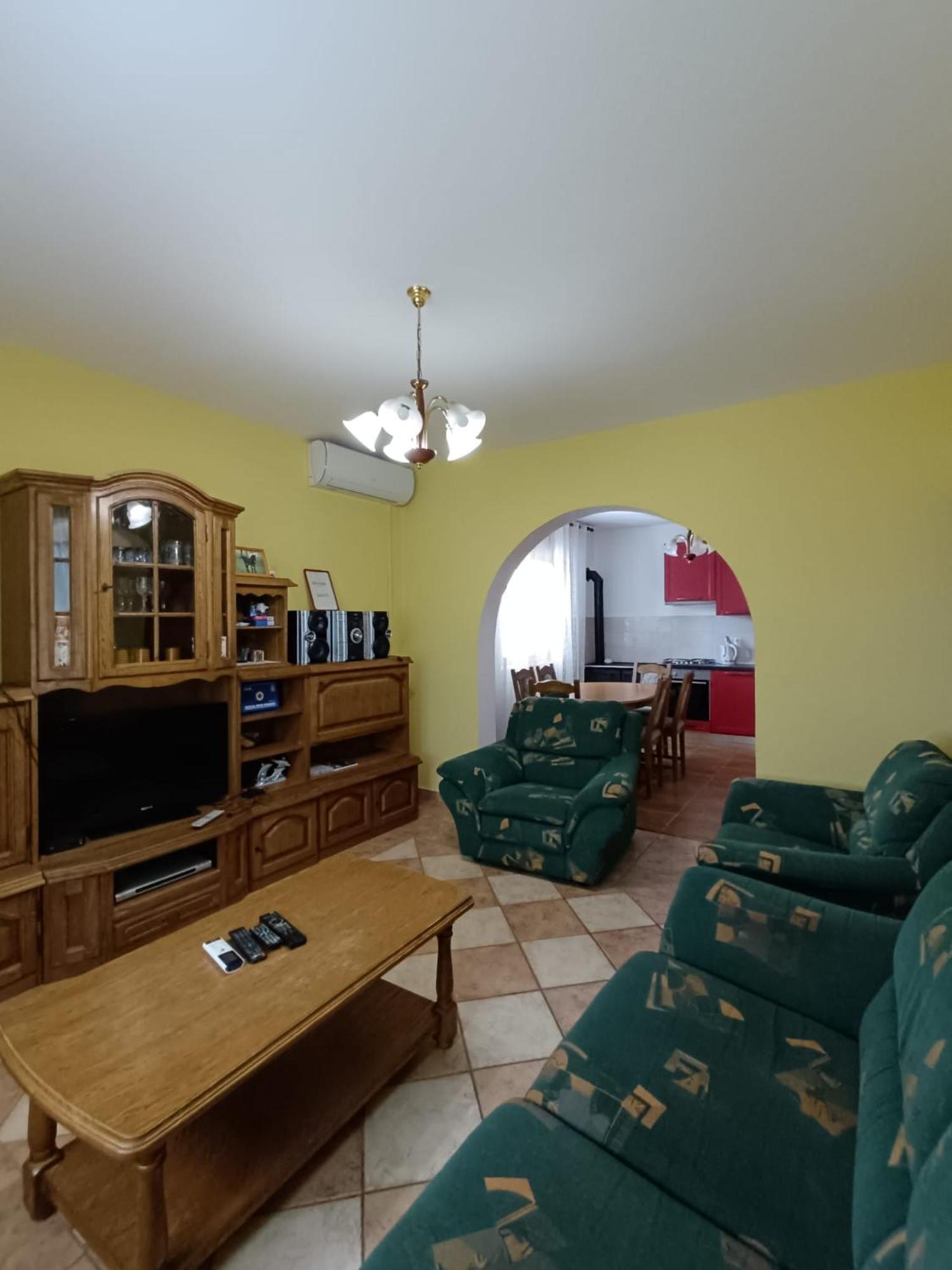 Apartmani Iva トゥリバニ・クルシサ エクステリア 写真