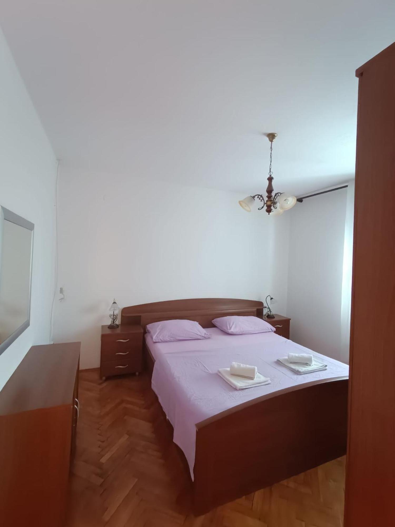 Apartmani Iva トゥリバニ・クルシサ エクステリア 写真
